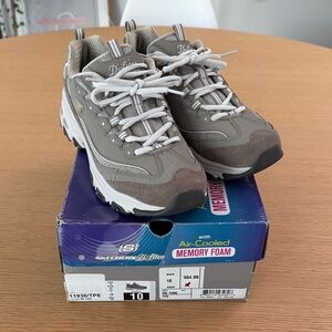 Skechers Taupe Sneakers with Air-Cooled Memory Foam - Size 10
